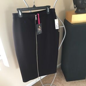 NWT Sz XS I ❤️Ronson  black zippered skirt